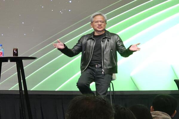 Trump thốt: “What the hell is NVIDIA?” khi nói về AI — và lý do sau đó
